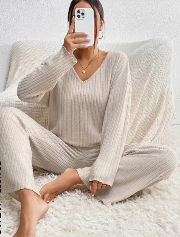 Women's Ribbed Brushed V-Neck Long Sleeve Loungewear Set