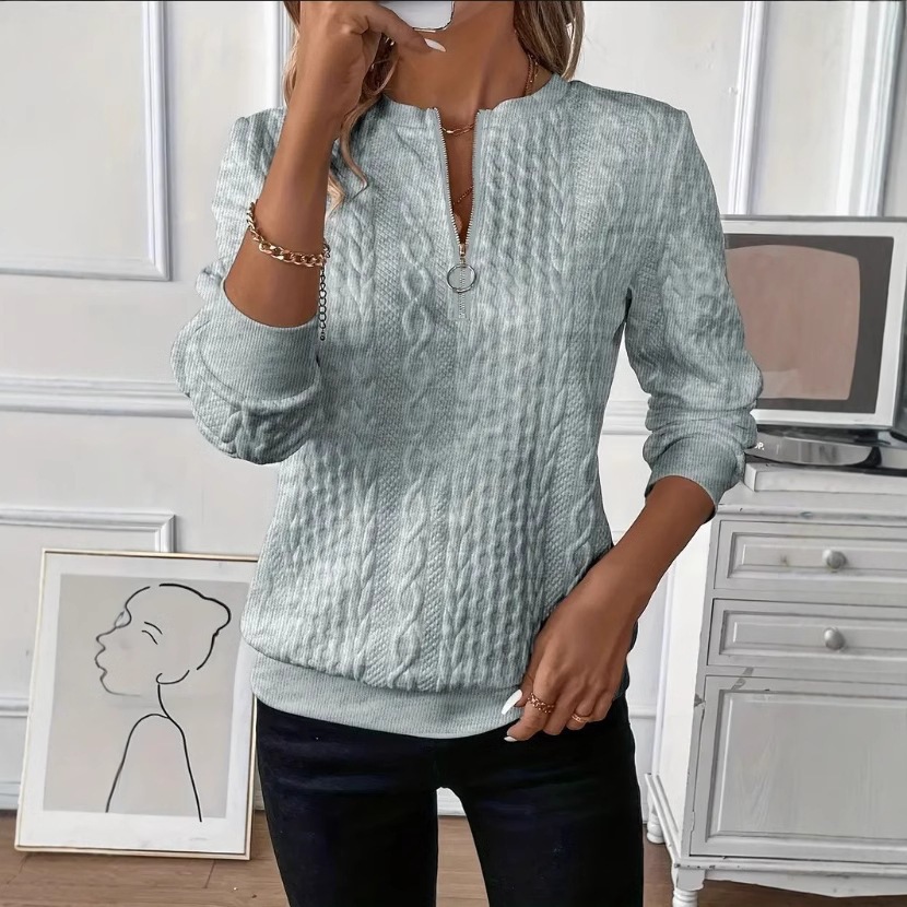 Women's Quilted Pullover Hoodie with Zip Front