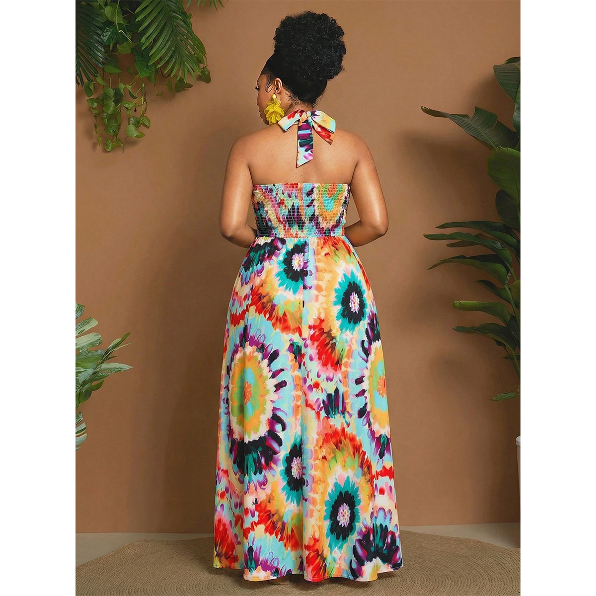 Retro Tie-Dye Halter Maxi Dress with Open Back and High Waist