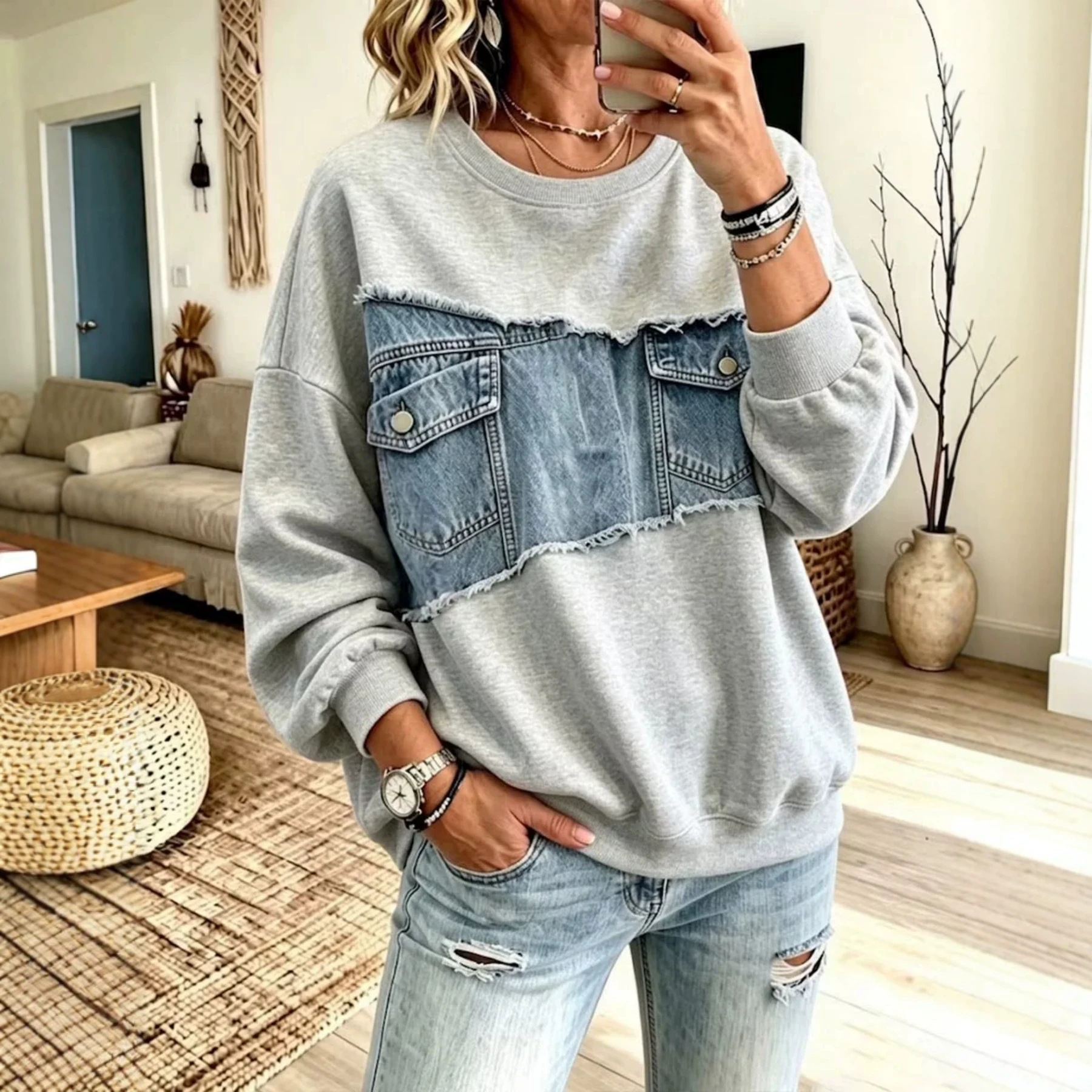 Patch Pocket Print Crewneck Long Sleeve Pullover Sweatshirt