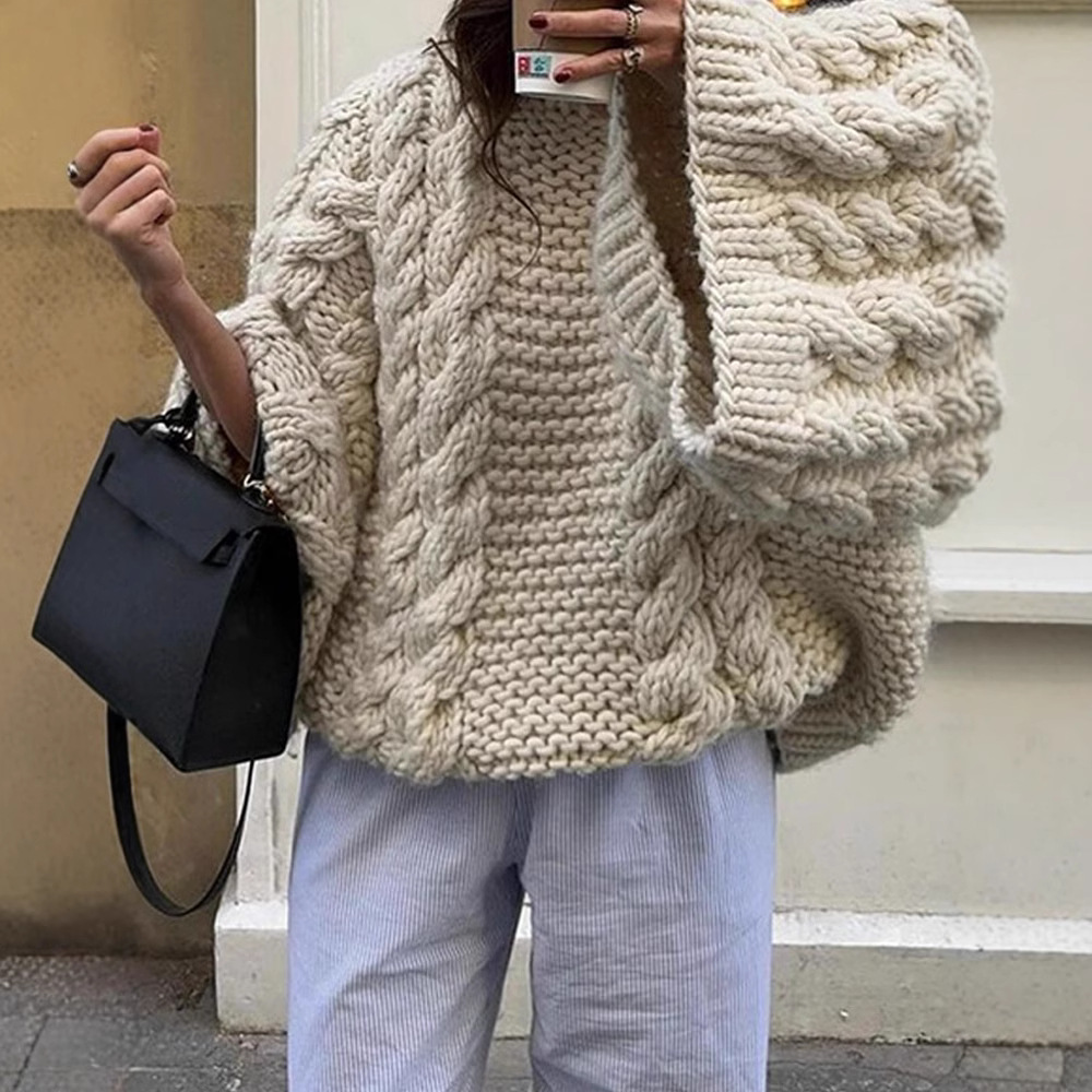 Women's Loose Crewneck Wide-Sleeve Knit Sweater Solid Color