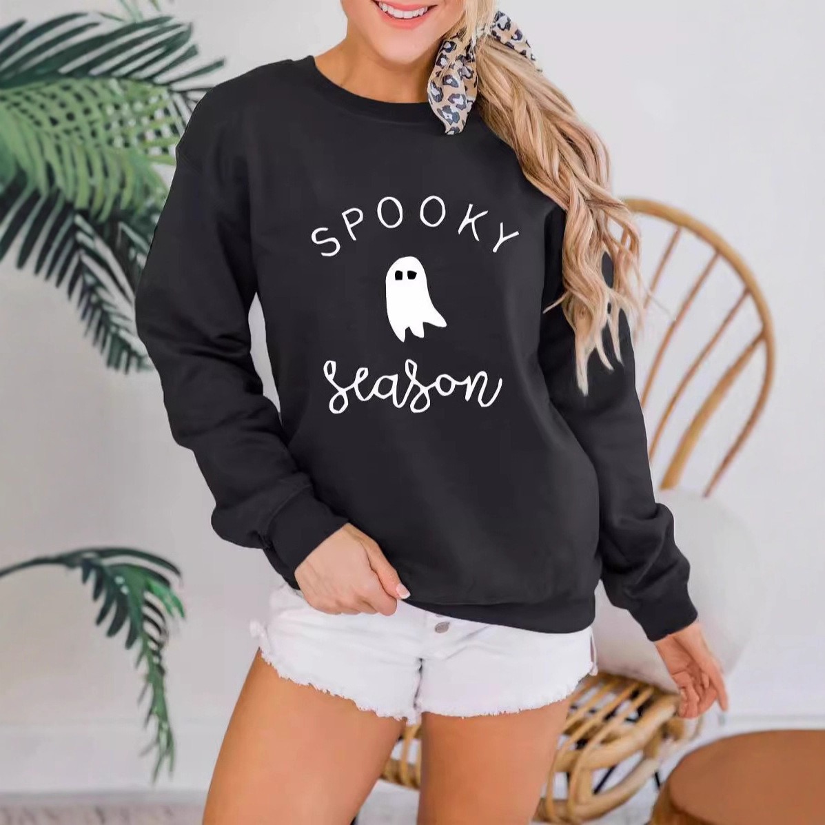 Halloween Letter Print Towel Embroidered Crewneck Long Sleeve Ribbed Sweatshirt