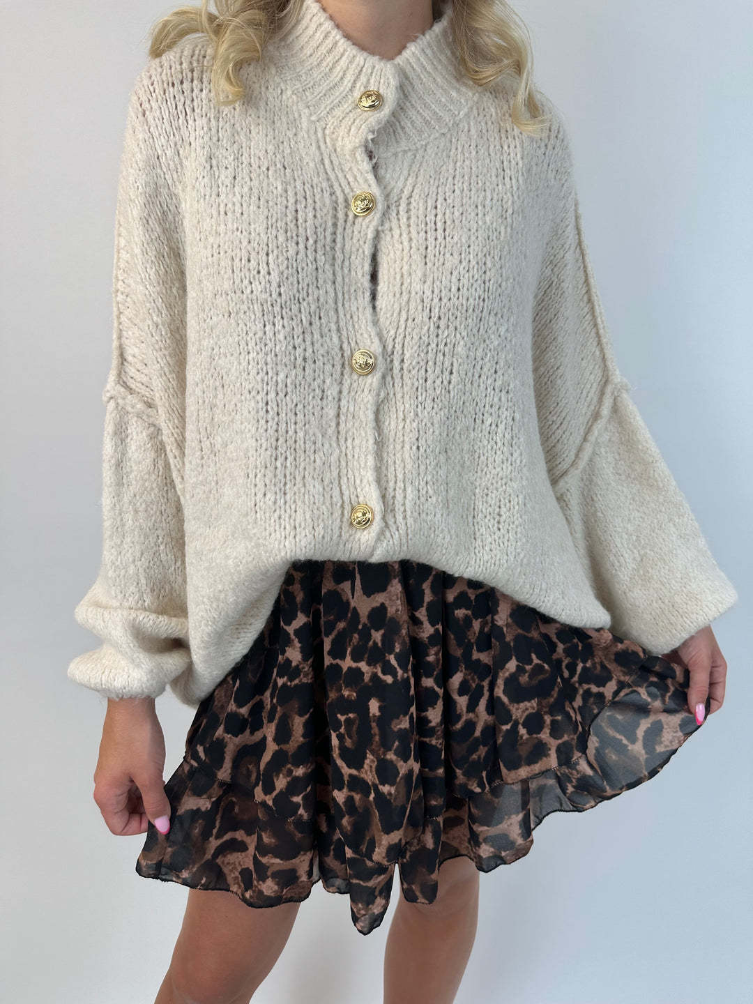 Women's Solid Color Loose Knit Cardigan Long Sleeve Round Neck
