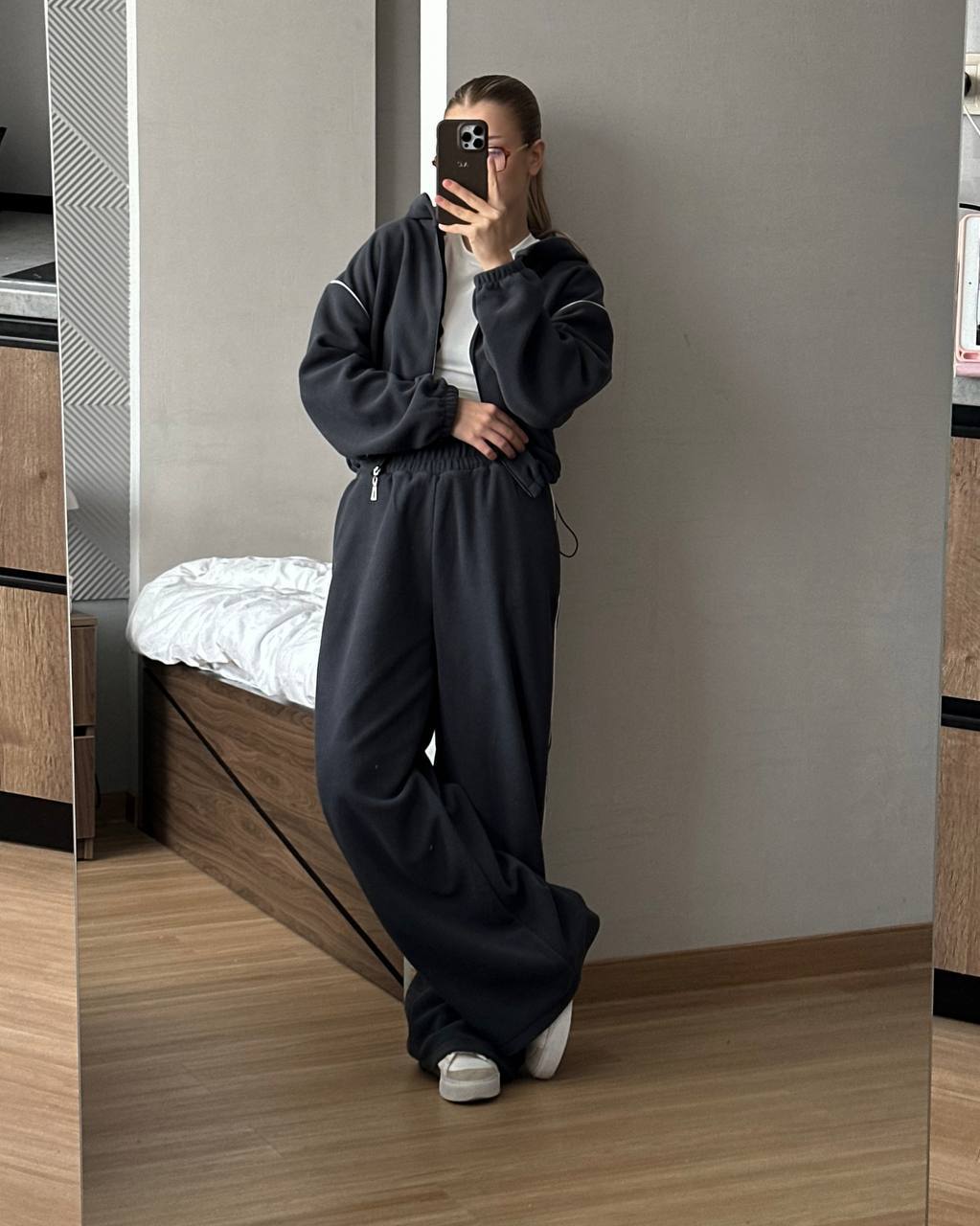 Women's Fleece Two-Piece Set with Long Sleeve Cardigan Jacket and Elastic Waist Pants