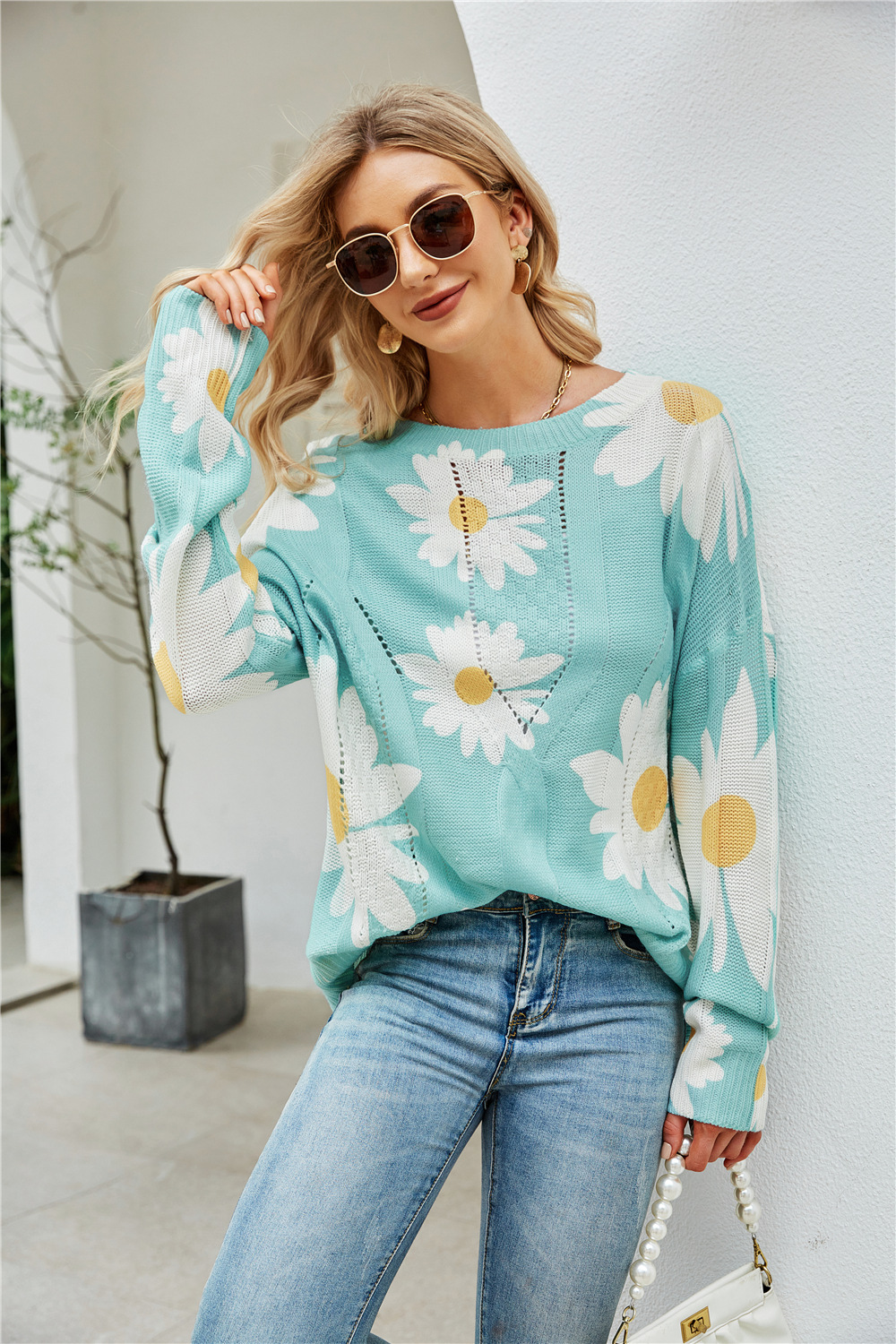 Plus Size Sunflower Knit Sweater Crew Neck Pullover