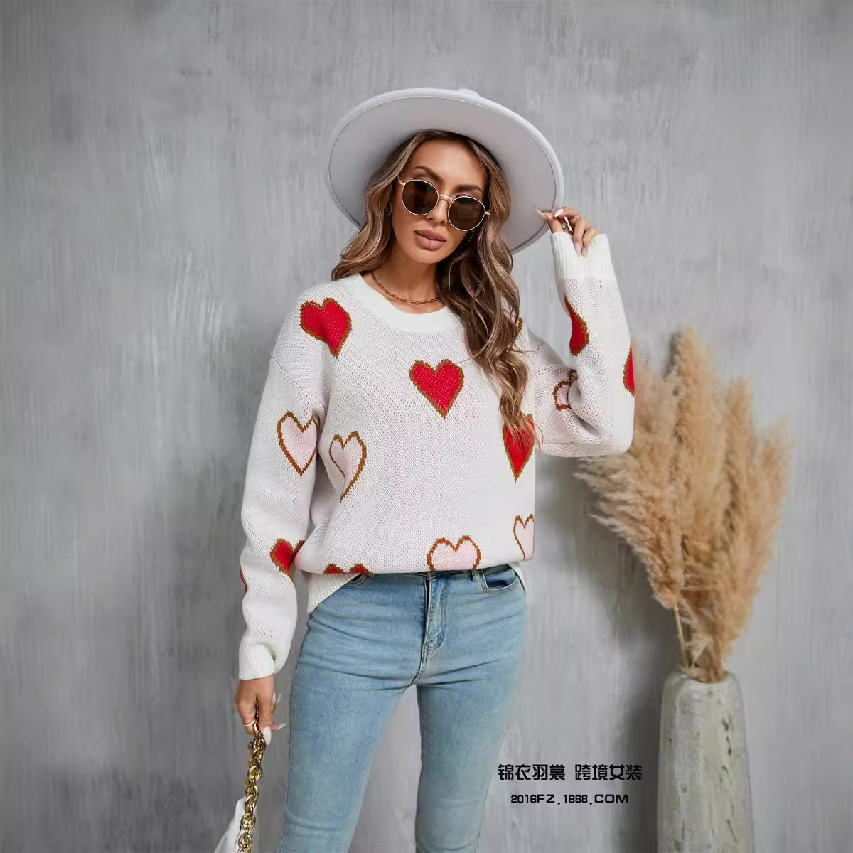 Women's Color-Block Heart Sweater, Crewneck Pullover, Long Sleeve