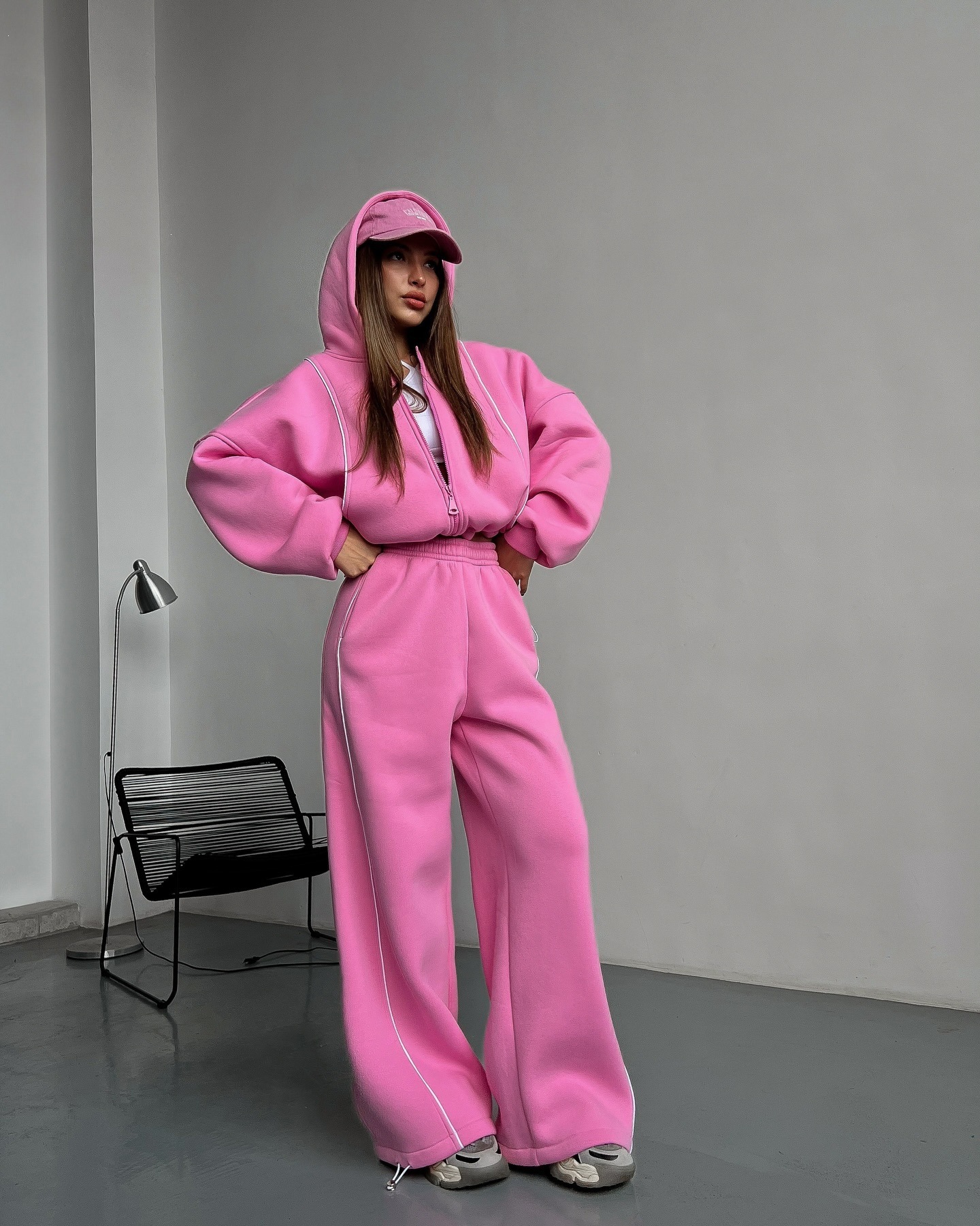 Women's Casual Hooded Zip-Up Sweatshirt and Wide-Leg Pants Set