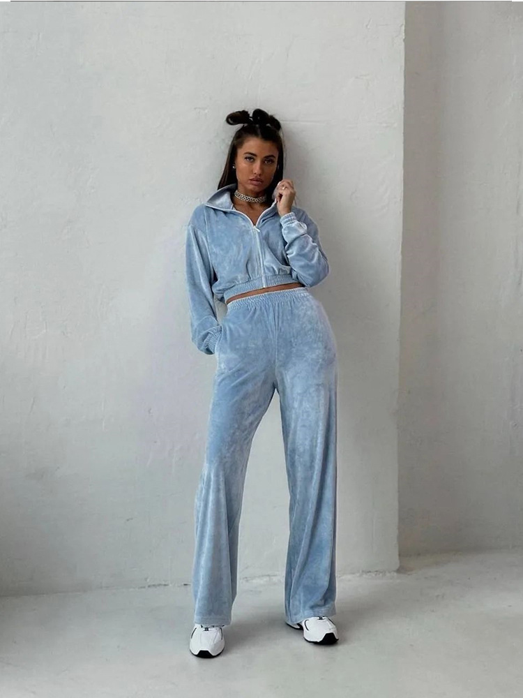Women's Long Sleeve Zip-Up Collared Sweatshirt and Pants Set