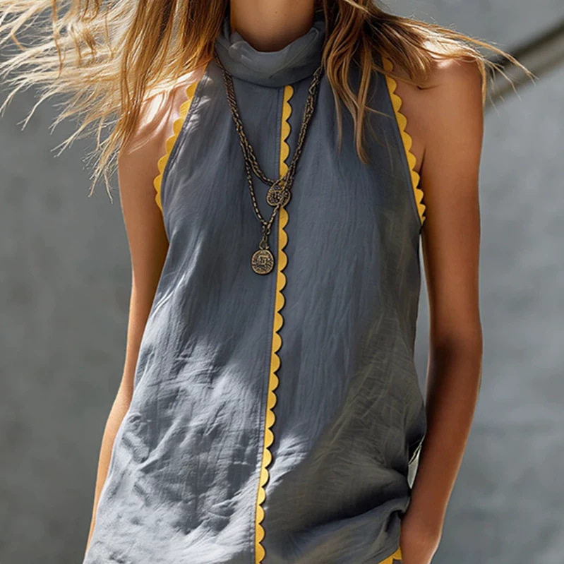 Gray Wavy Trim Sleeveless Top and Shorts Set