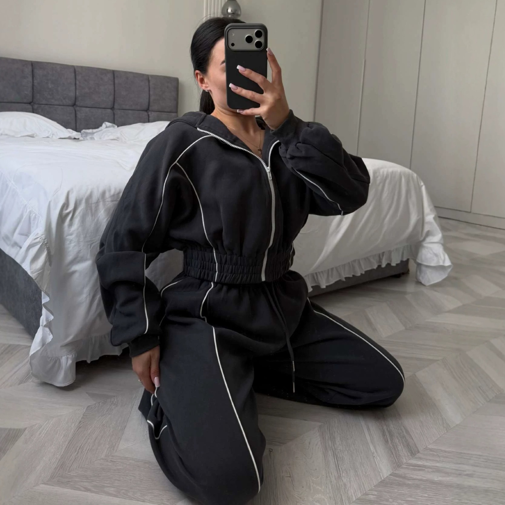 Women's Colorblock Hoodie & Wide-Leg Pants Two-Piece Set