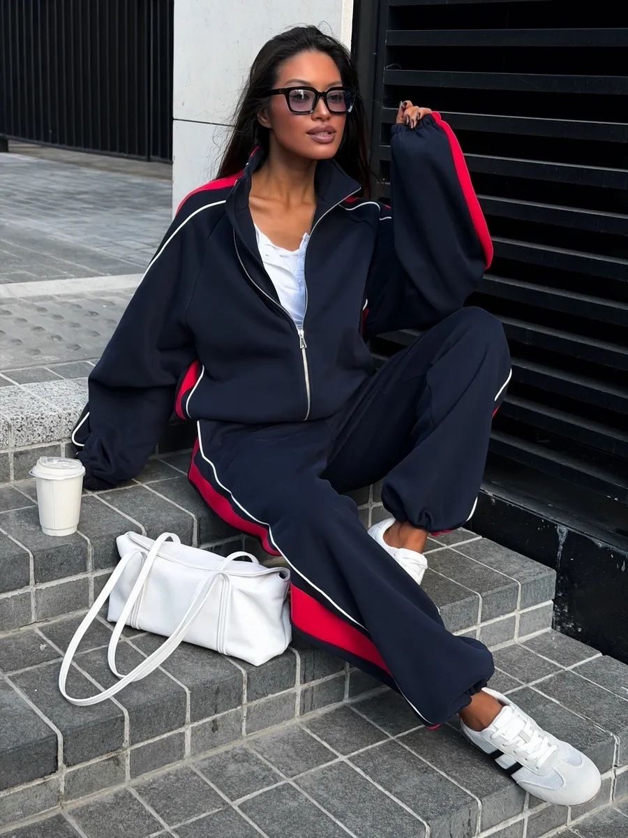 Women's Colorblock Tracksuit with Stand Collar Zip Jacket and Wide-Leg Sweatpants