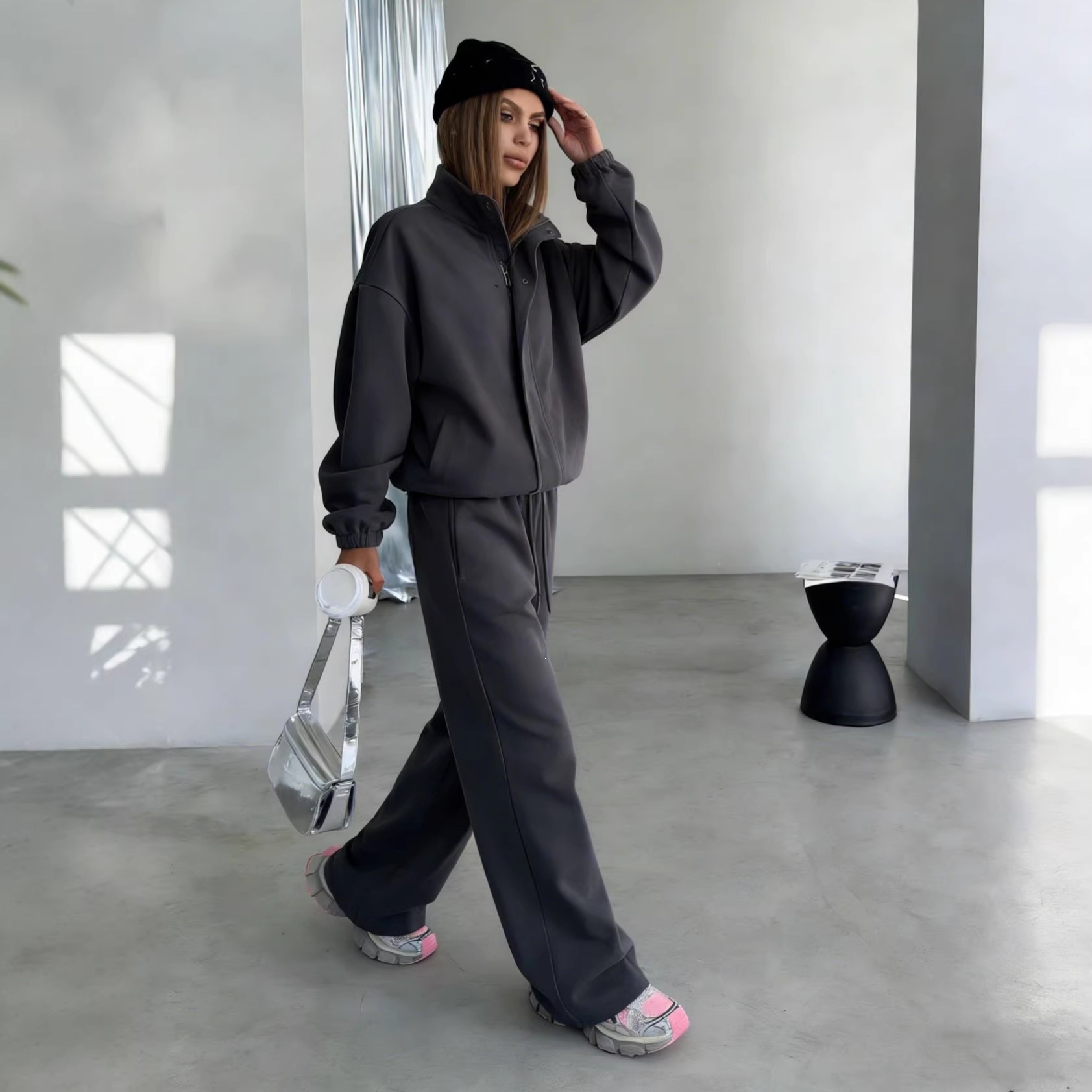 Minimalist Two-Piece Set: Zip-Up Stand Collar Jacket & Wide-Leg Pants