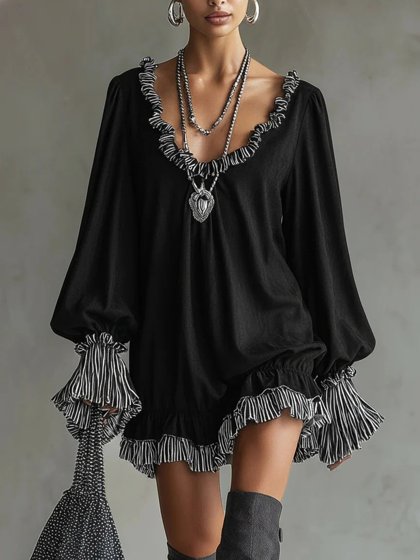 Black Short Princess-Style Slimming Dress with Ruffle Trim