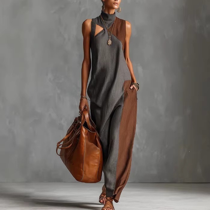 Colorblock Halter Neck Cutout Sleeveless Jumpsuit with Side Pockets