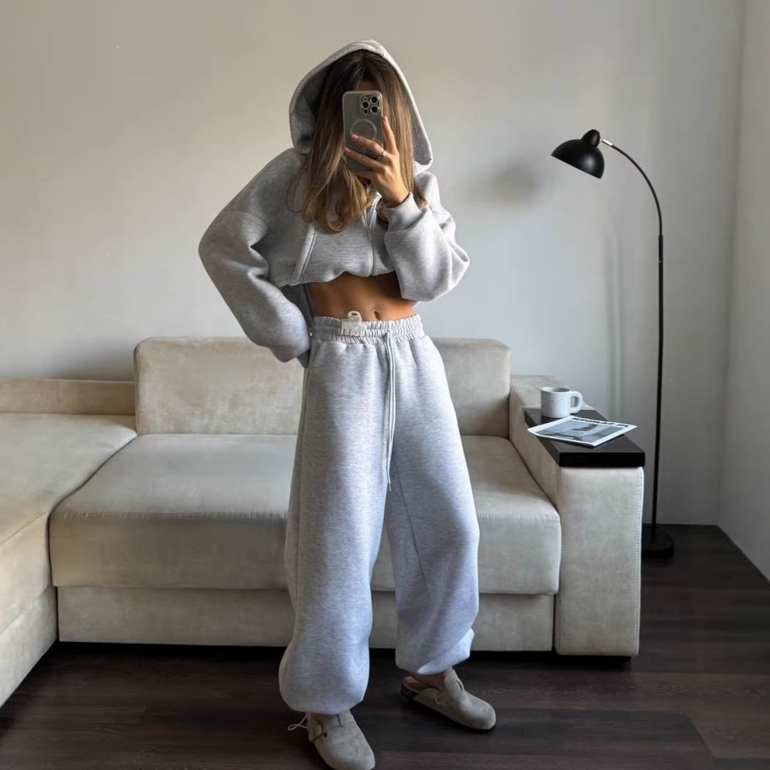 American Retro Gray Two-Piece Set: Cropped Hoodie & High-Waist Drawstring Joggers