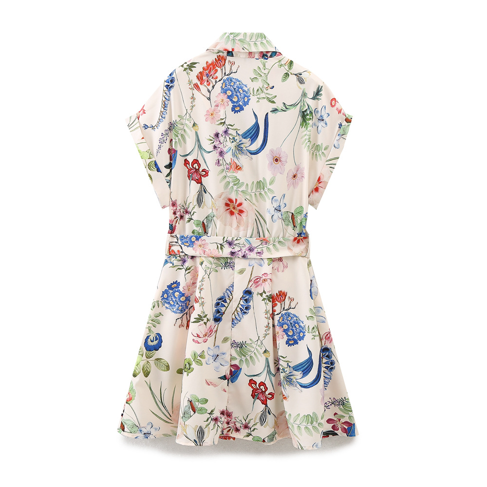 Silk-Feel Belted Short Dress with U-Neck and 3D Print