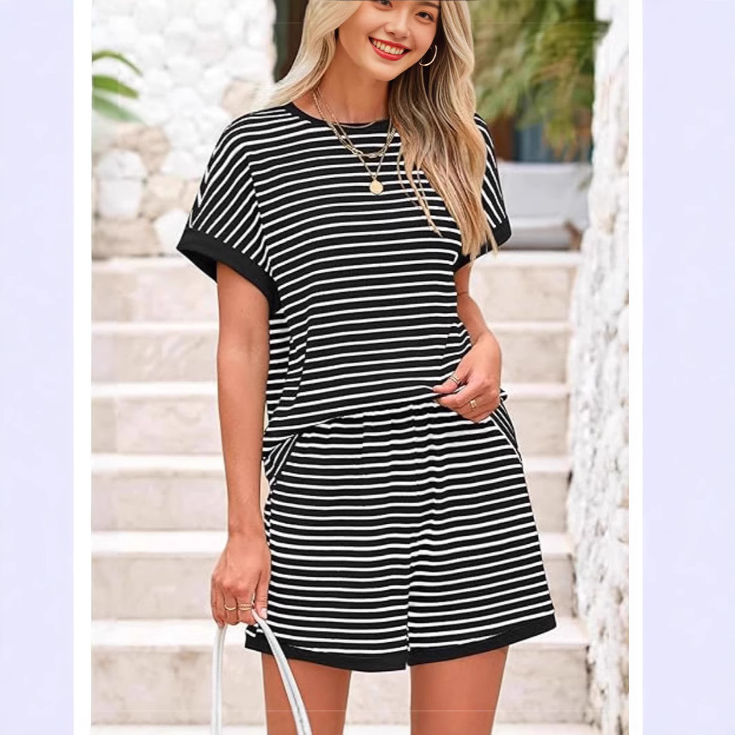 Women's Striped Crewneck Top and Shorts Casual Two-Piece Set