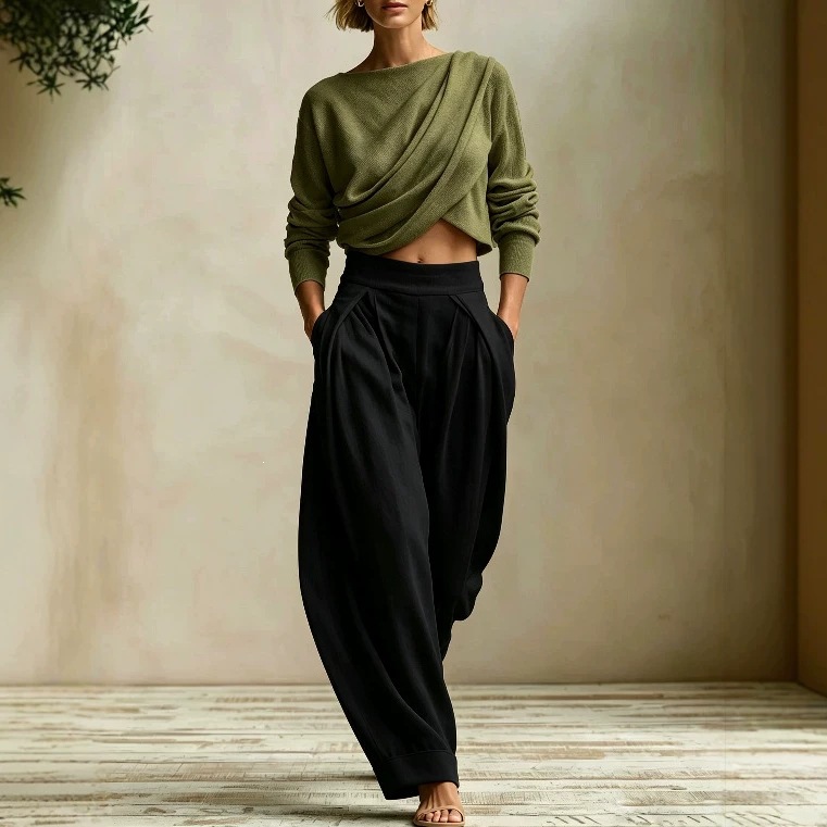 Women's Two-Piece Set: Pleated Crewneck Top & Elastic Waist Harem Pants