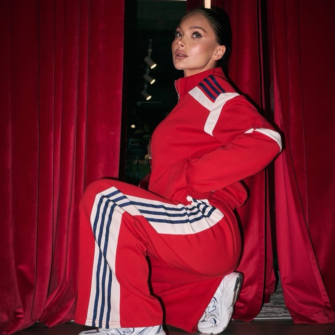 Retro Colorblock Stand Collar Tracksuit for Women Full-Zip Cropped Jacket High-Waist Wide-Leg Sweatpants