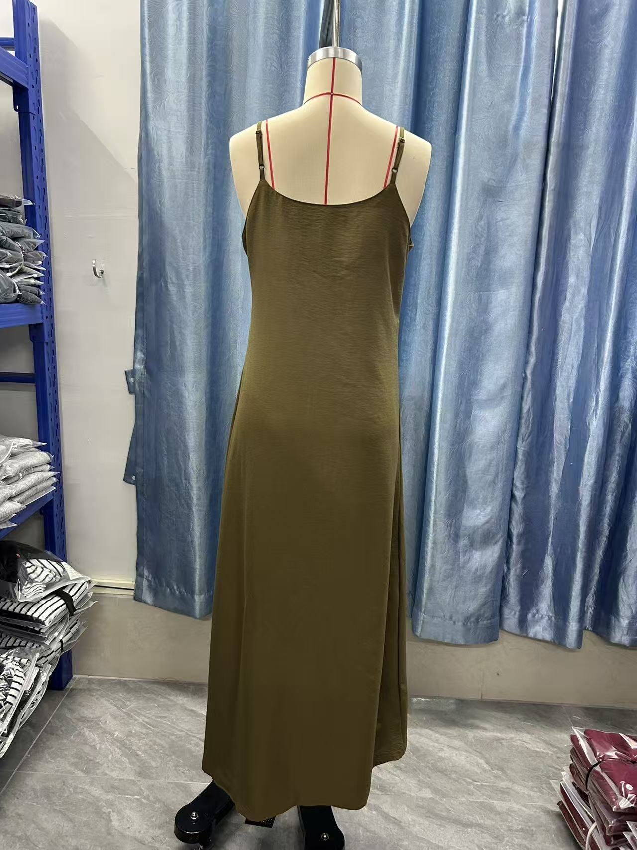 Women's Sleeveless Split Solid Color Cami Dress