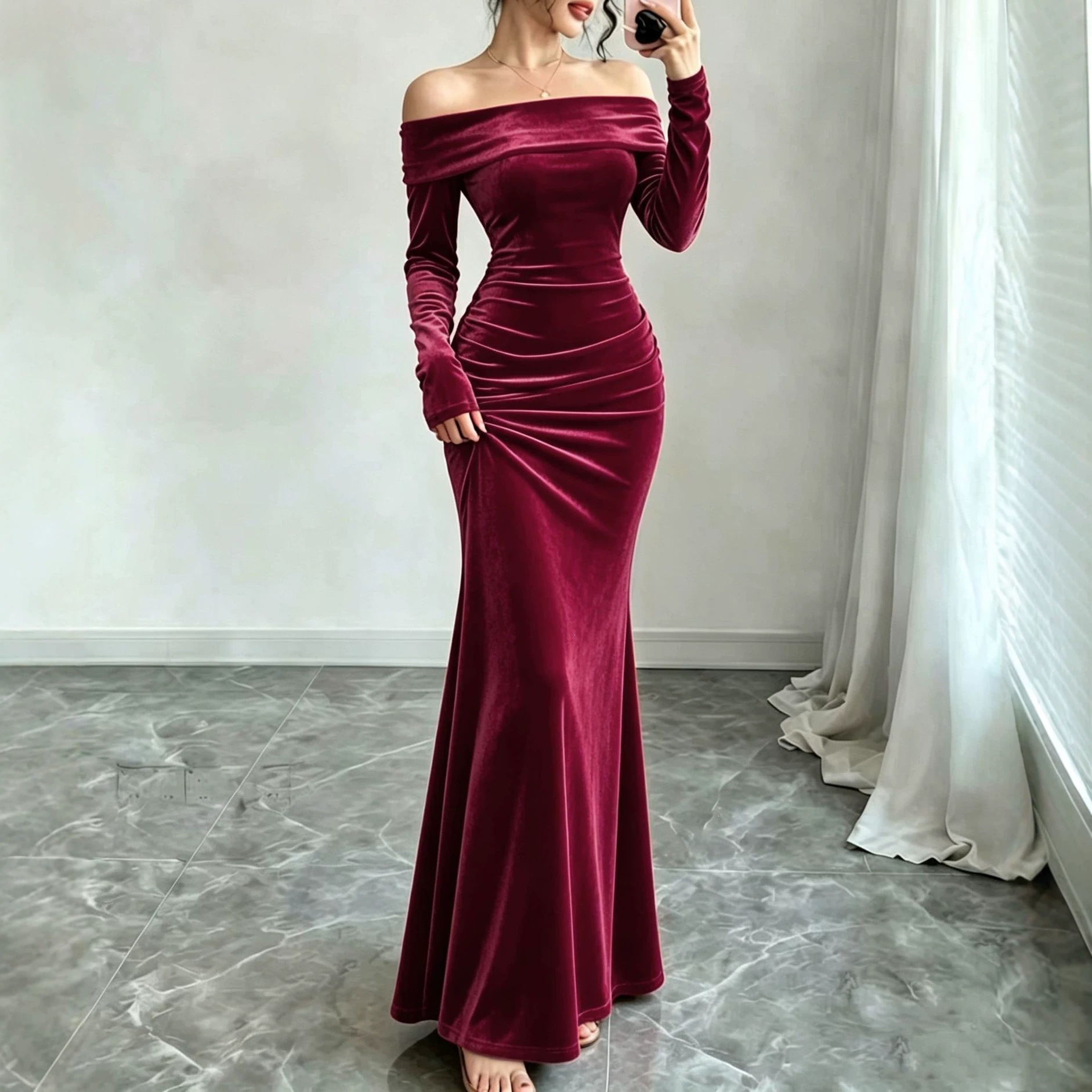 Elegant Velvet Off-Shoulder Bodycon Long Sleeve Dress