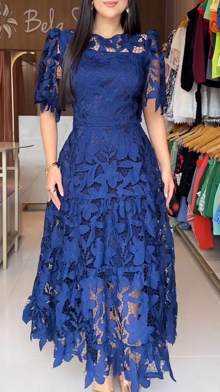 Women's Elegant Round Neck Hollow Lace Dress