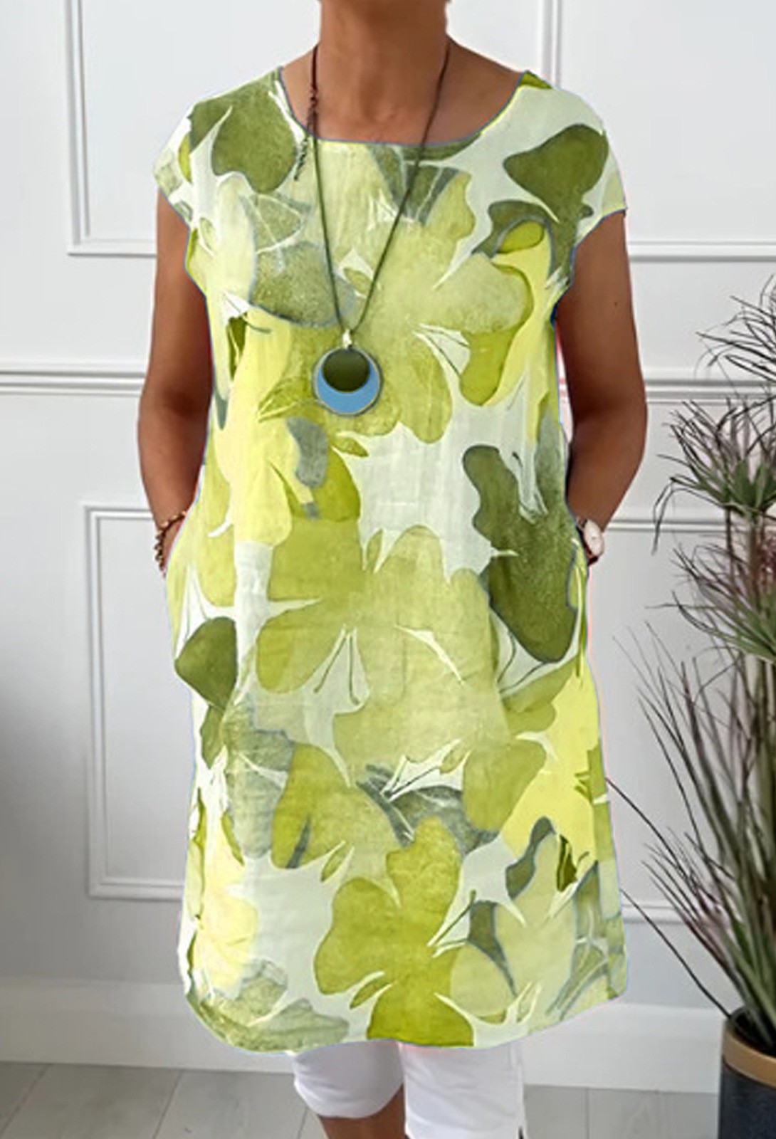 Floral Print Round Neck Loose Dress with Pockets