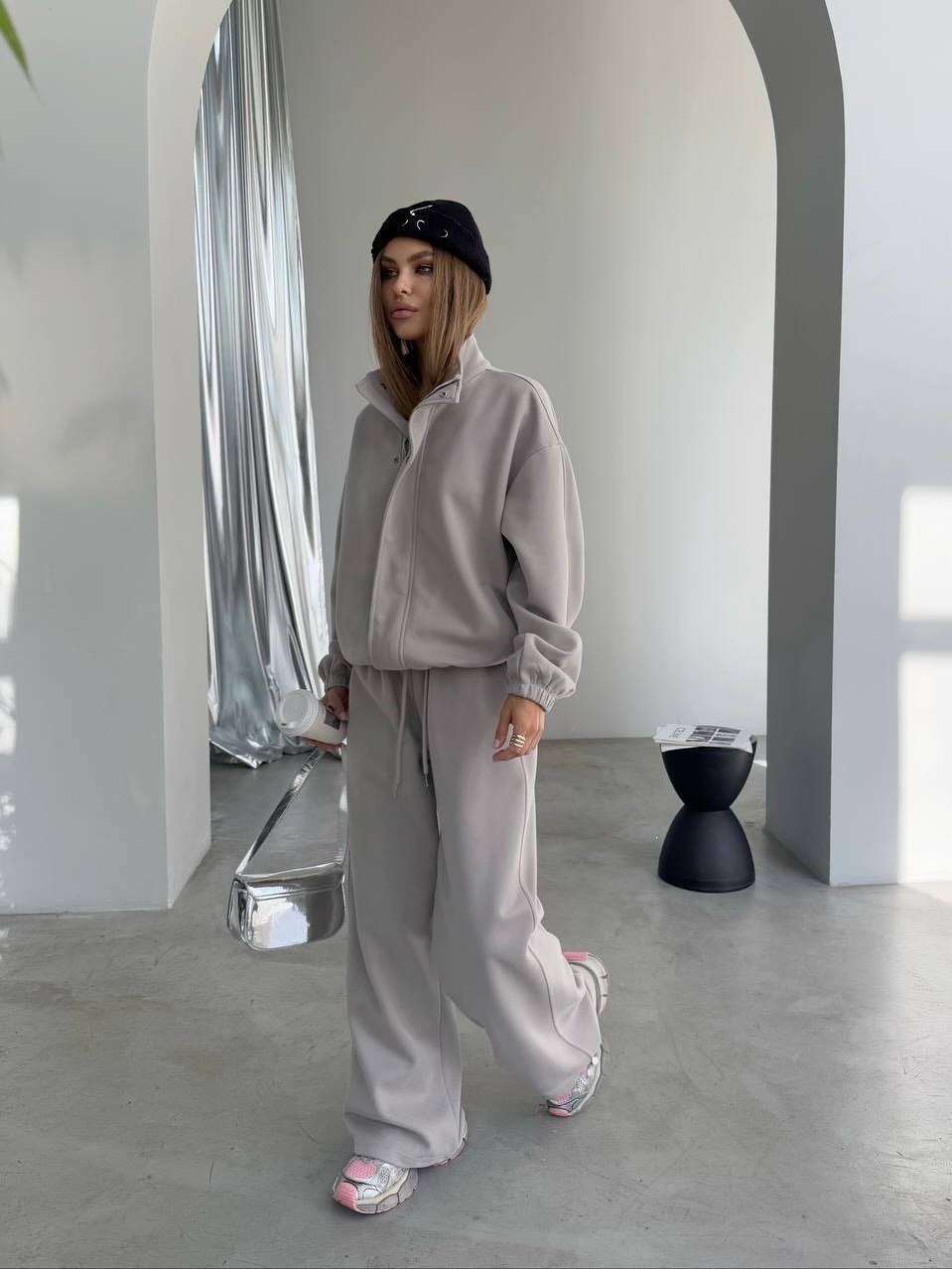 Minimalist Two-Piece Set: Zip-Up Stand Collar Jacket & Wide-Leg Pants