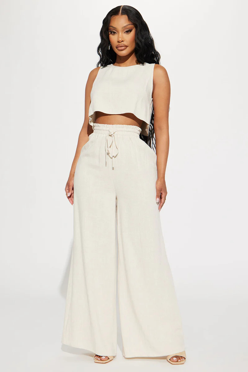 Women's Solid Sleeveless Top and High-Waist Pants Set