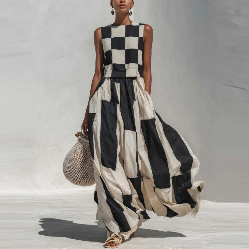 Black and White Plaid Sleeveless A-Line Maxi Dress