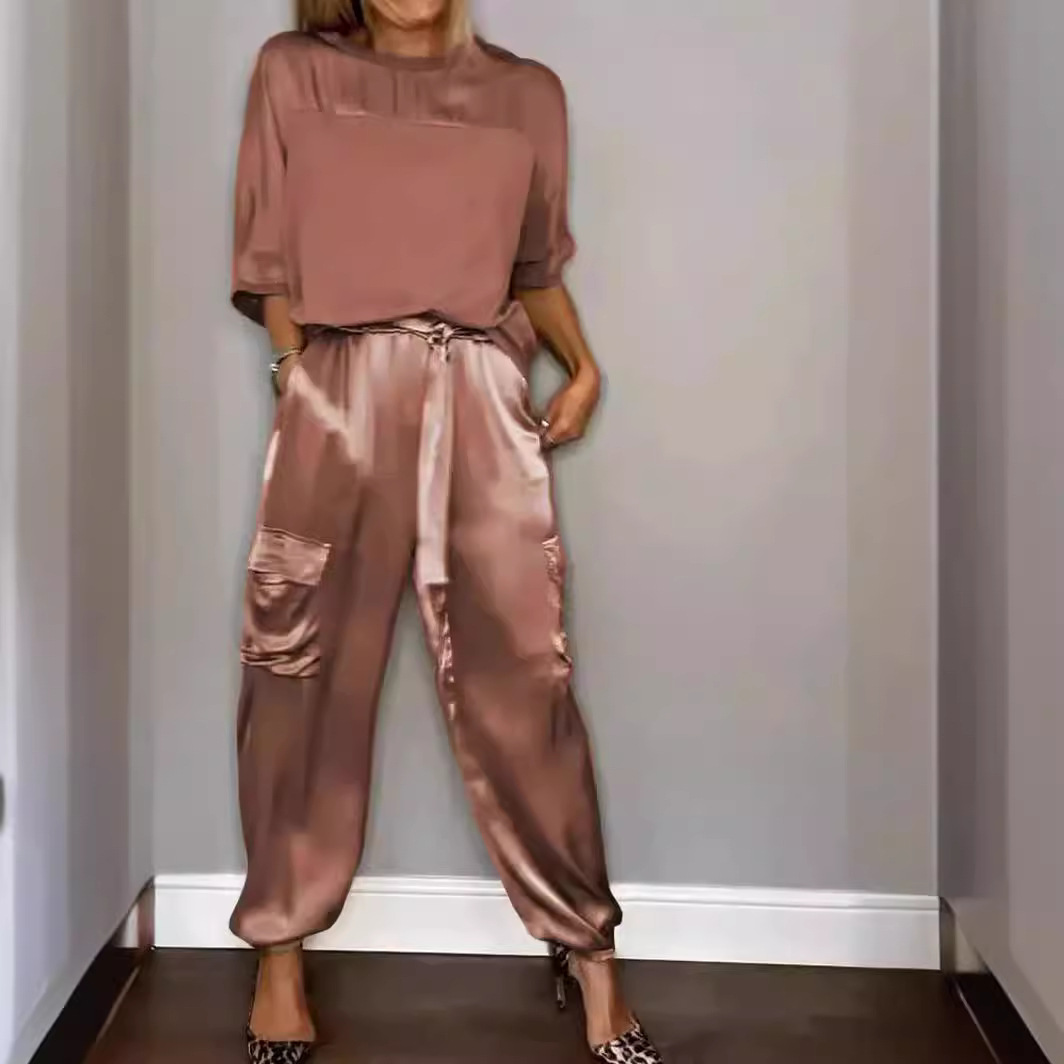 Women's Smooth Satin Half-Sleeve Top and Pants Two-Piece Set