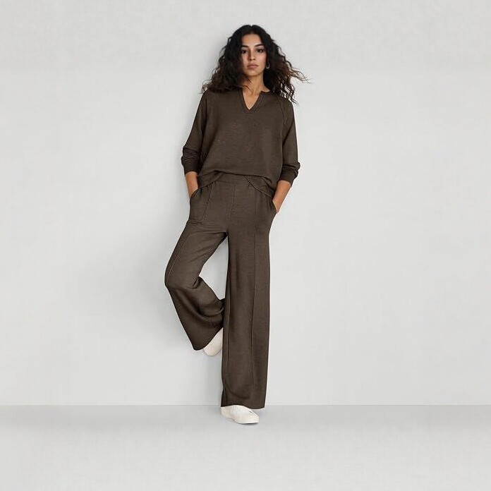 Women's Two-Piece V-Neck Shirt and Wide-Leg Pants Lounge Set