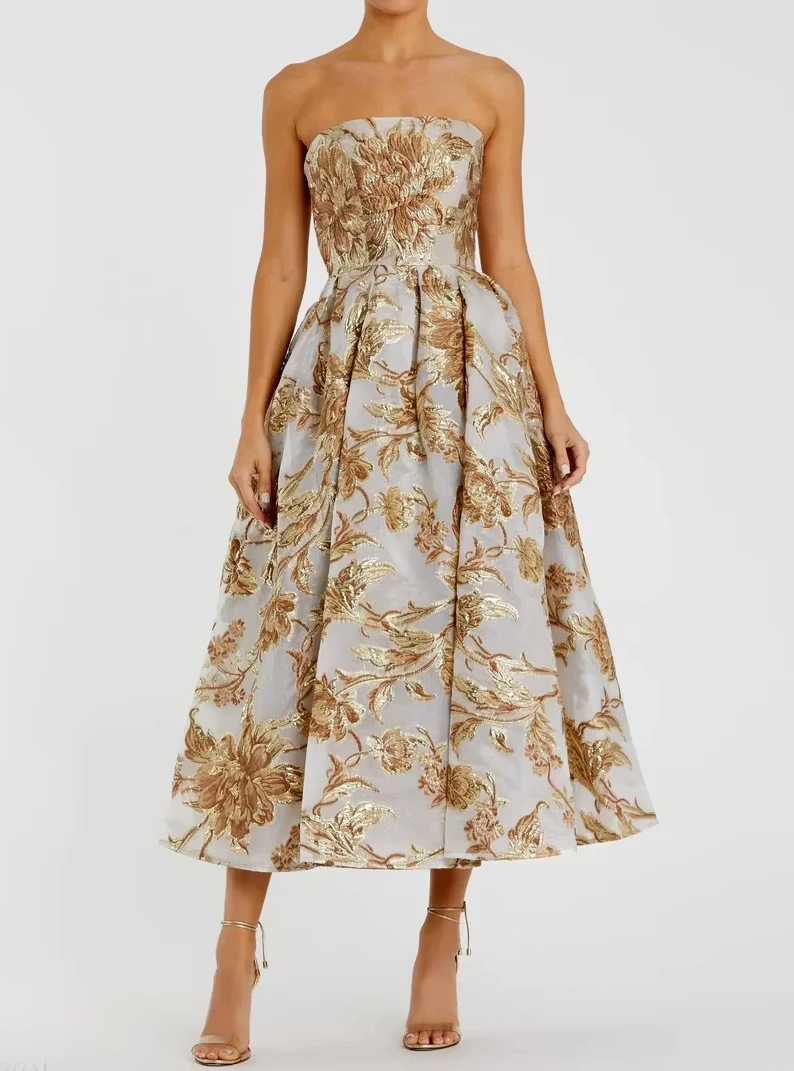 Strapless Floral Print Maxi Dress with Fitted Waist and Flared Skirt