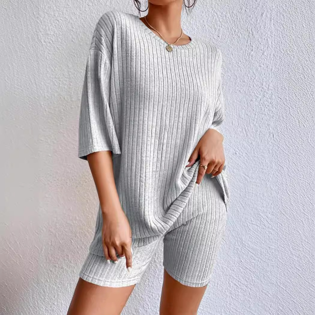 Women's Solid Color Round Neck Loose Shorts Set