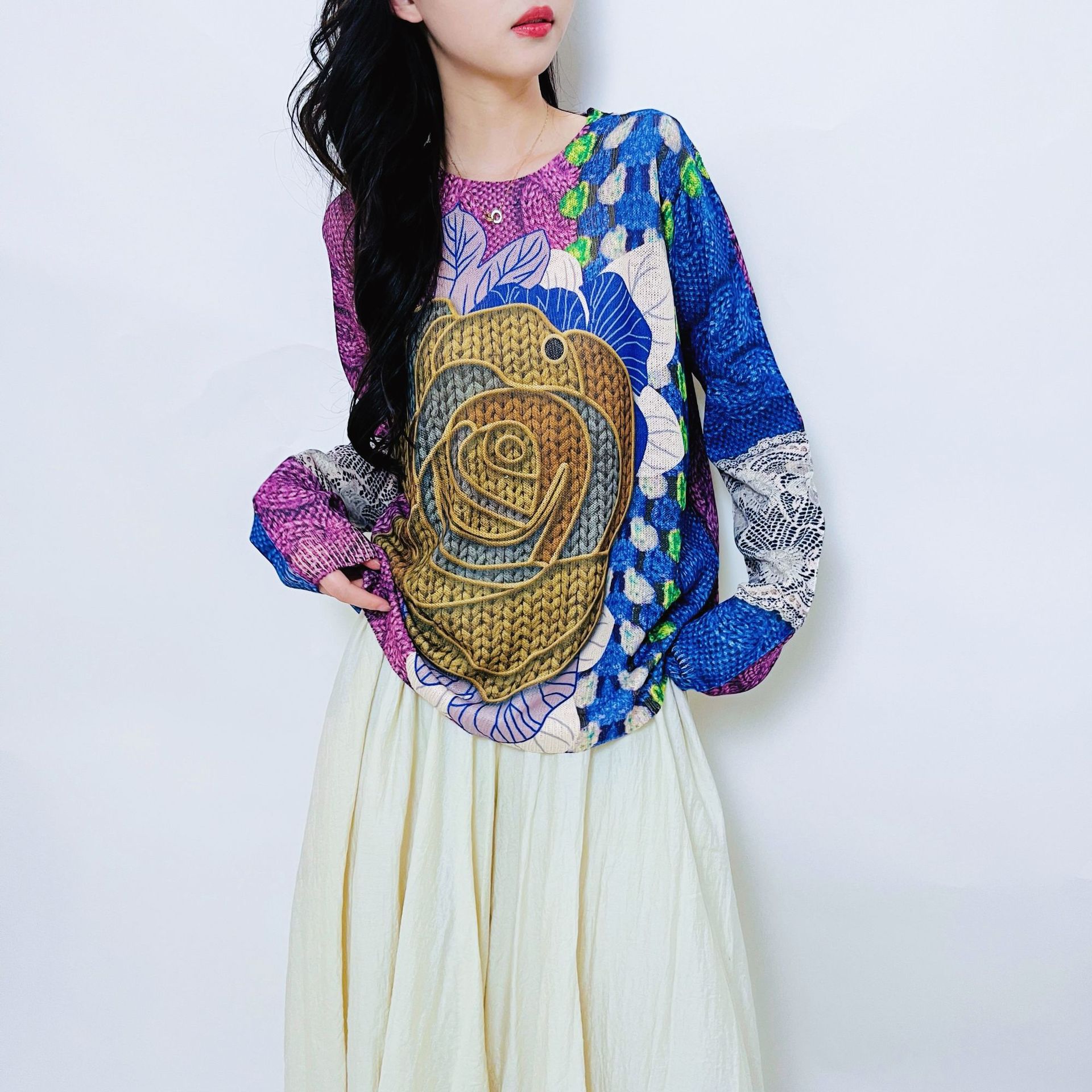 Court-Style Colorblock Knit Pullover Sweater with 3D Pattern