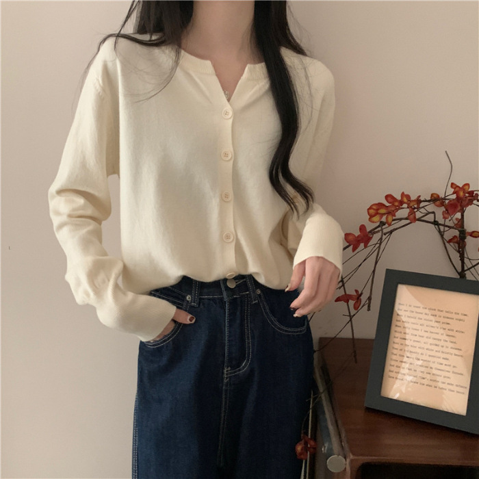 Soft Knit Round Neck Loose Short Cardigan Sweater