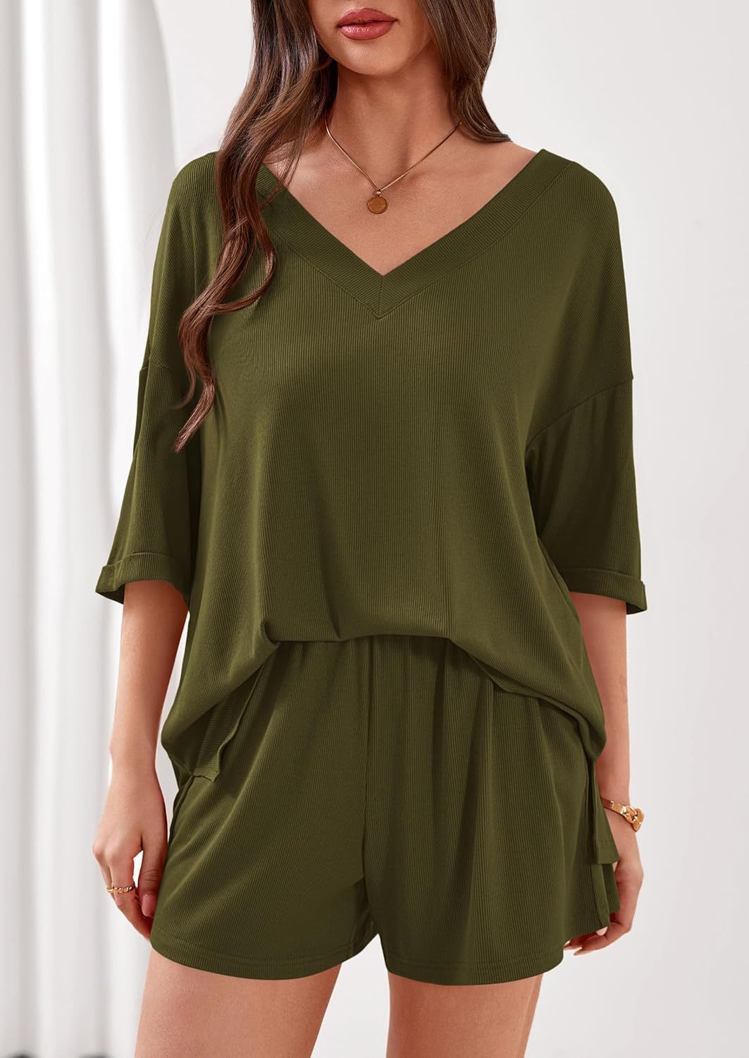 Women's Two-Piece Loose V-Neck Half-Sleeve Top and Shorts Casual Set