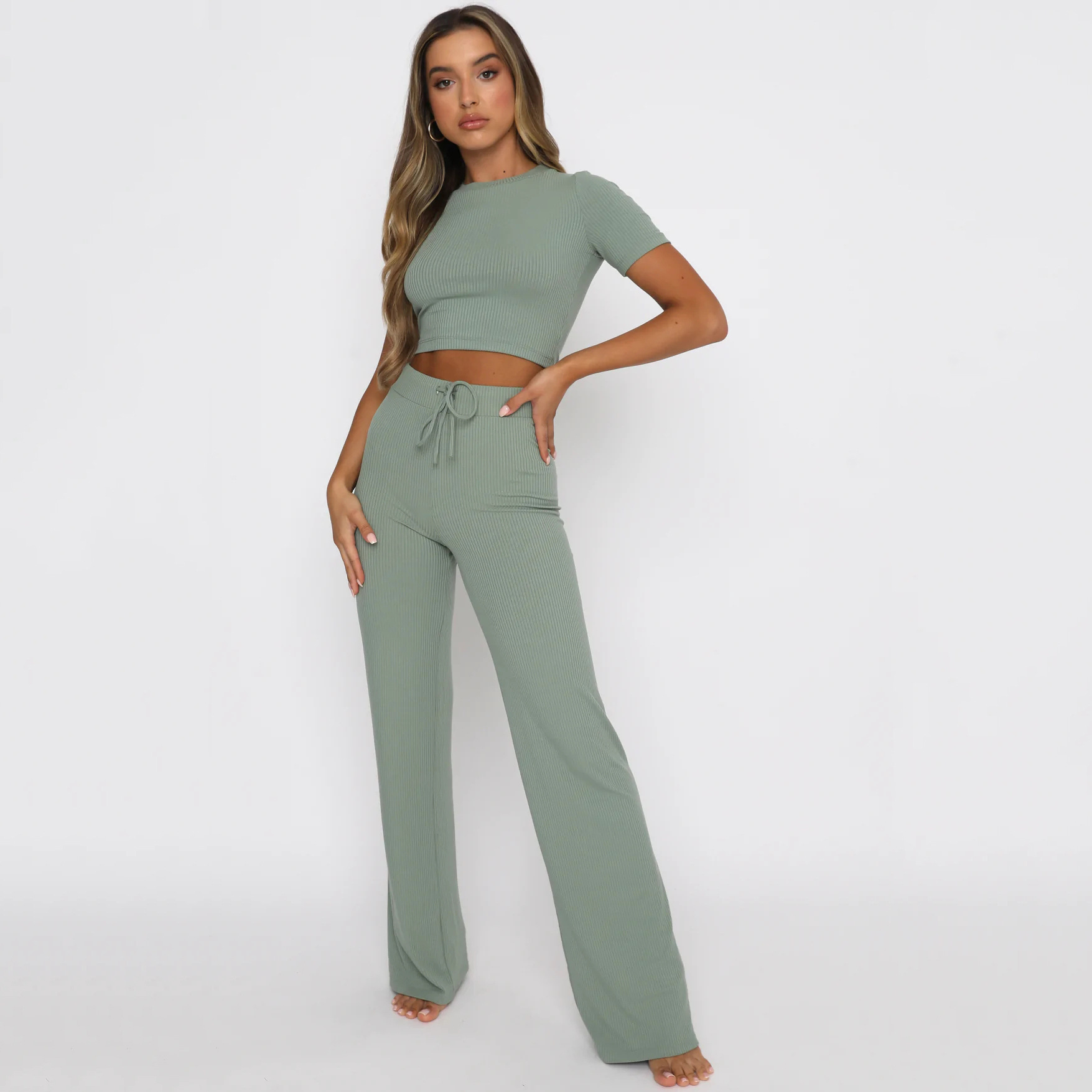 Women's Solid Color High-Stretch Short Sleeve Top and Wide-Leg Pants Two-Piece Set