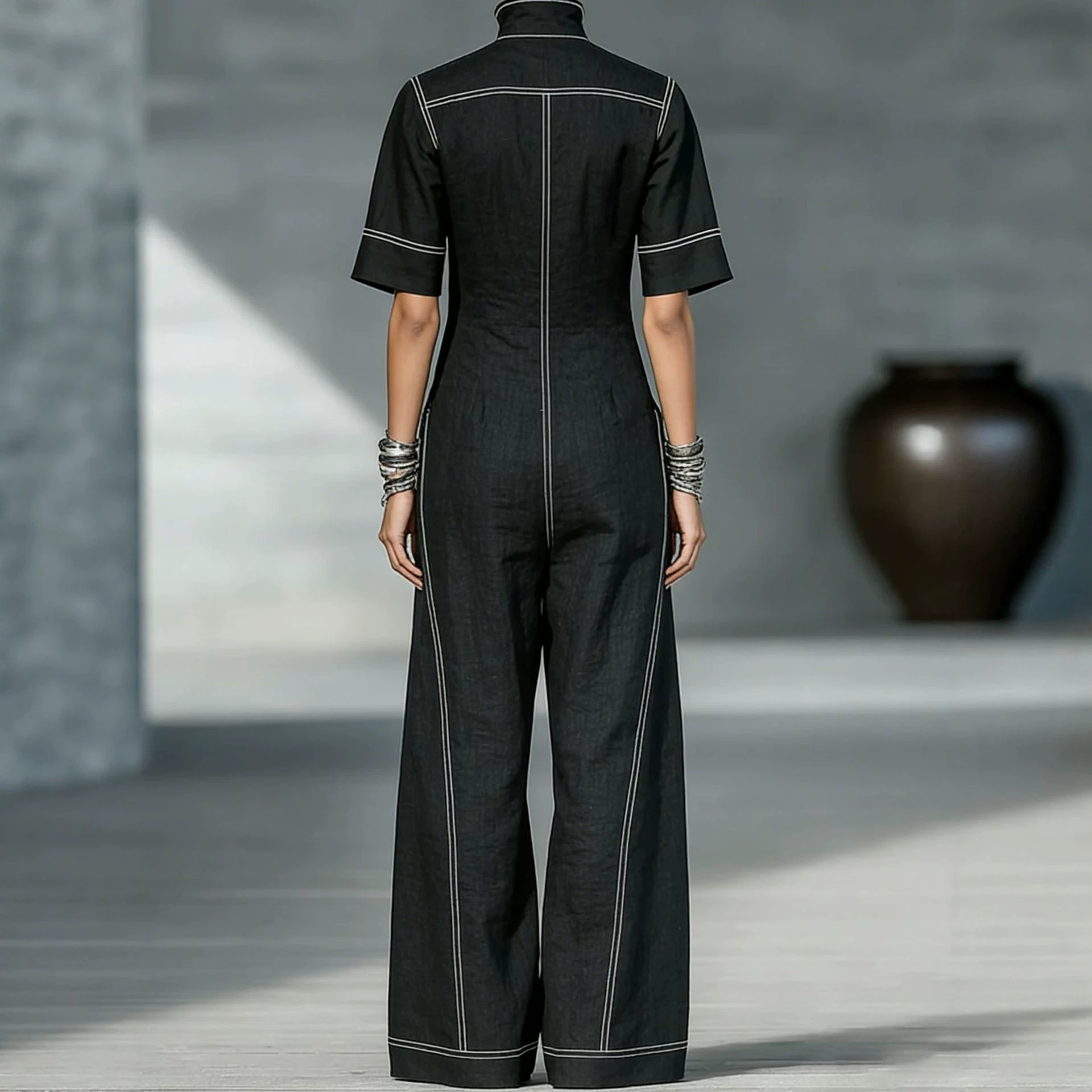 Women's Sleeveless Stand Collar Wide-Leg Jumpsuit Casual Loose Fit