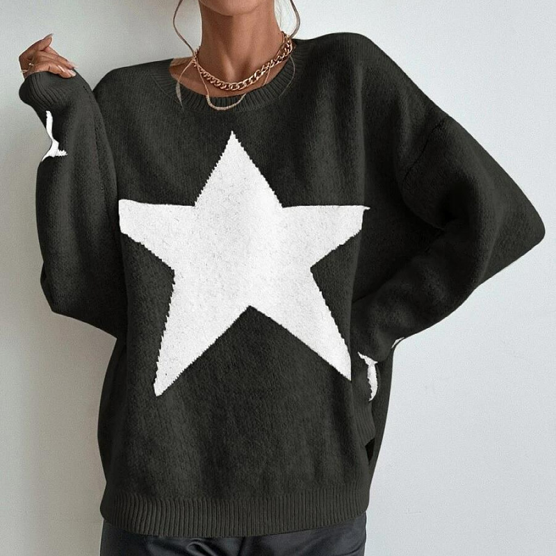 Women's Ribbed Knit Pullover Sweater with Star Pattern