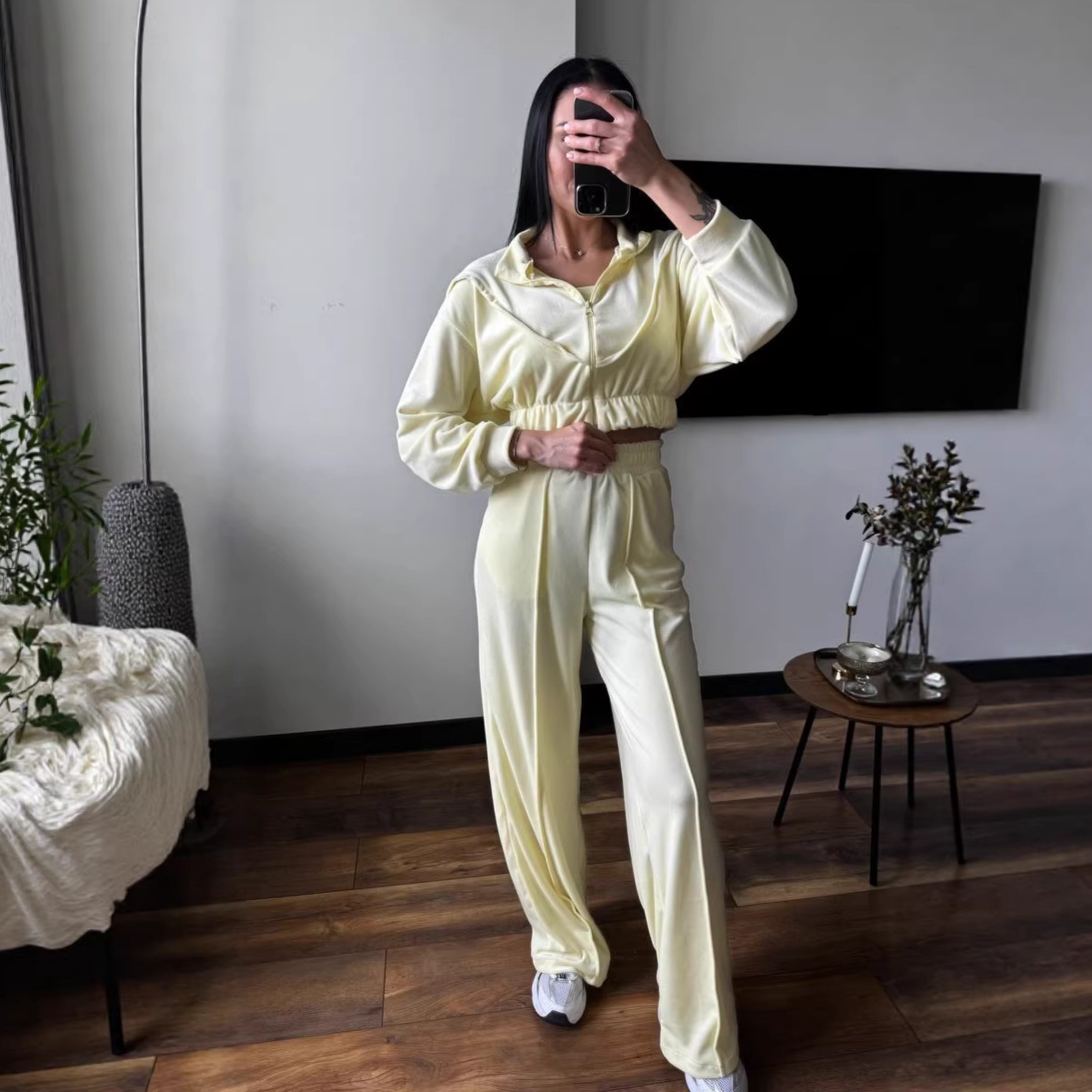 Women's Solid Velvet Stand-Collar Long-Sleeve Three-Piece Pants Set