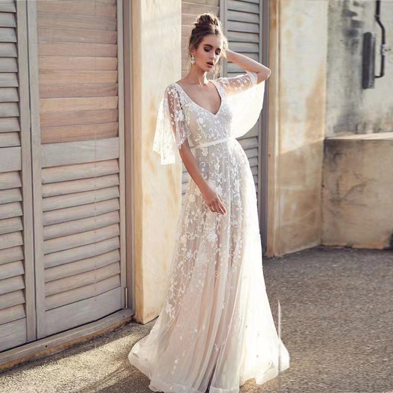 Women's Lace V-Neck Open-Back Maxi Dress Elegant Evening Gown