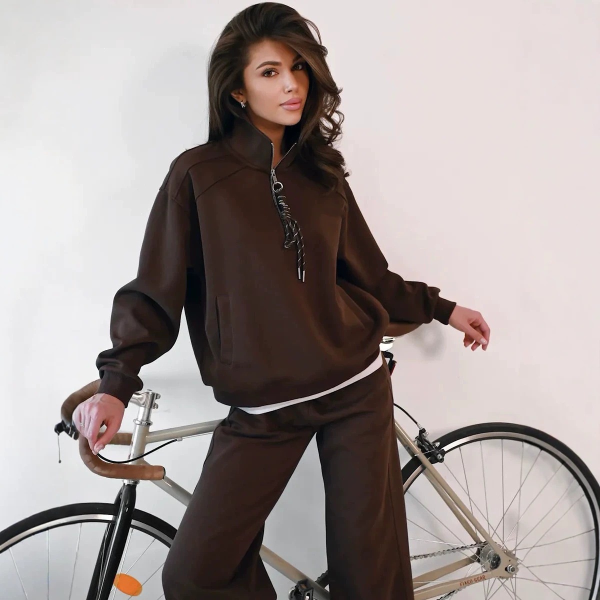 Women's Half-Zip Stand Collar Tracksuit with Drawstring Hoodie and Wide-Leg Pants