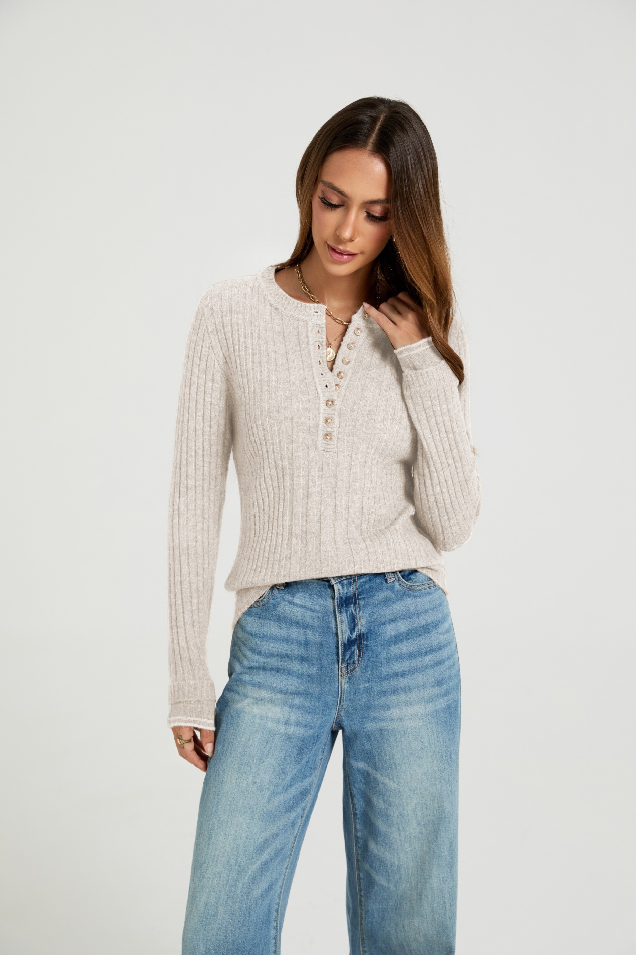 Women's Ribbed Knit Button-Front Crewneck Long-Sleeve Slim Sweater