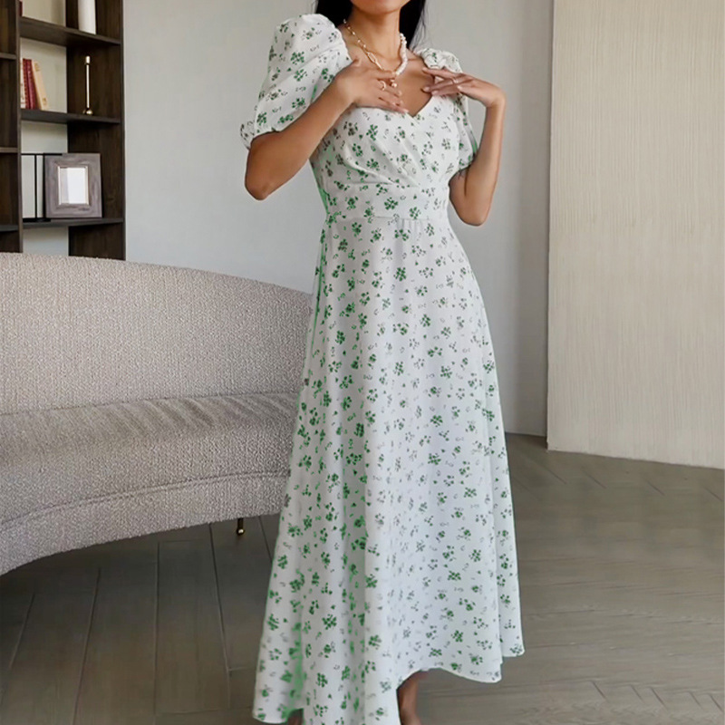 Women's A-Line Floral Dress with Puff Sleeves and V-Neck