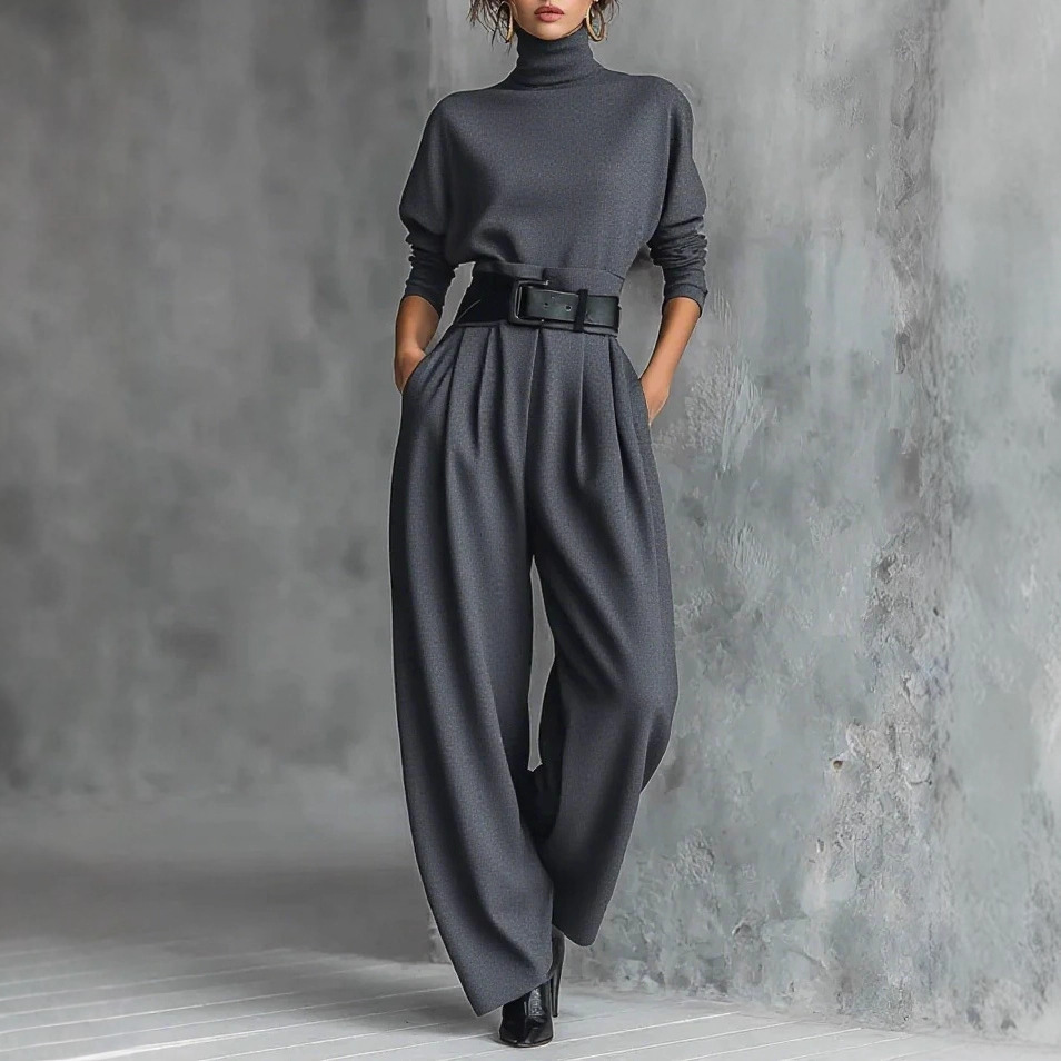 Women's Solid Color Long Sleeve Back Seam Top and Pants Two-Piece Set