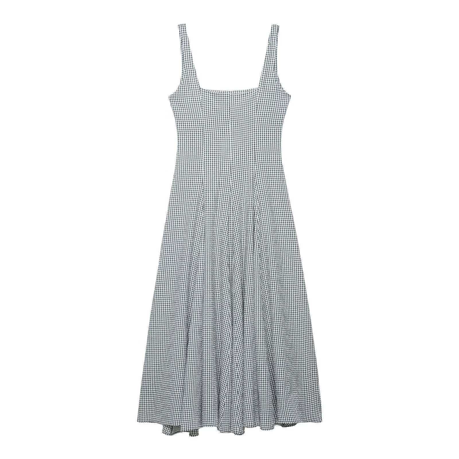 Minimalist Black and White Plaid Sleeveless Midi Dress