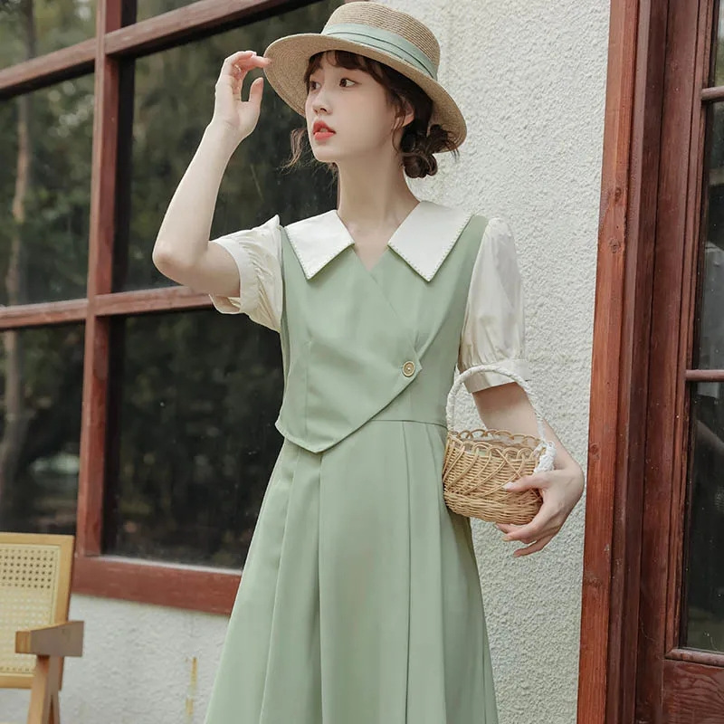 French Vintage Faux Two-Piece Green Midi Dress with Polo Collar and Puff Sleeves