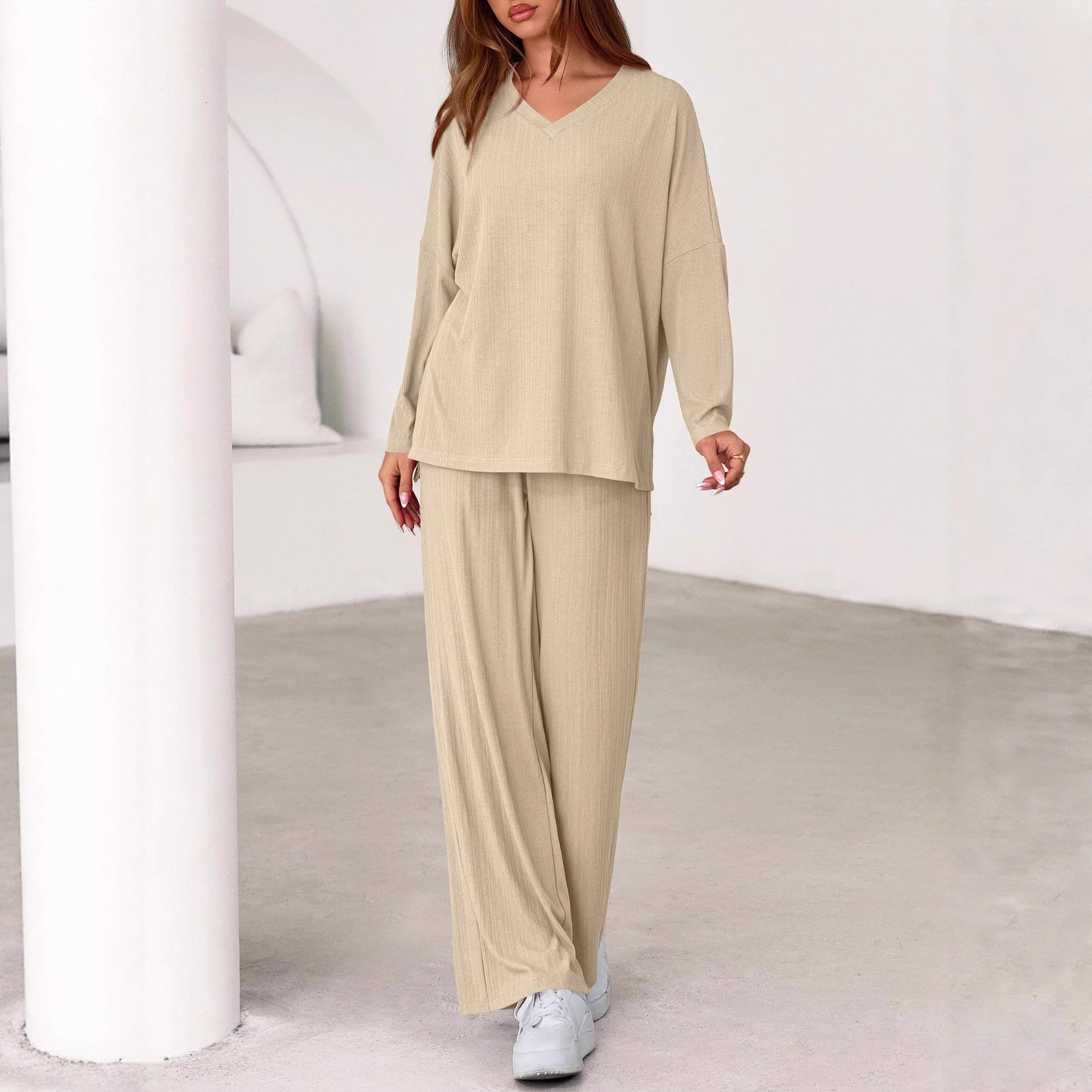 Women's Relaxed Long-Sleeve Top and Pants Two-Piece Set with Pockets
