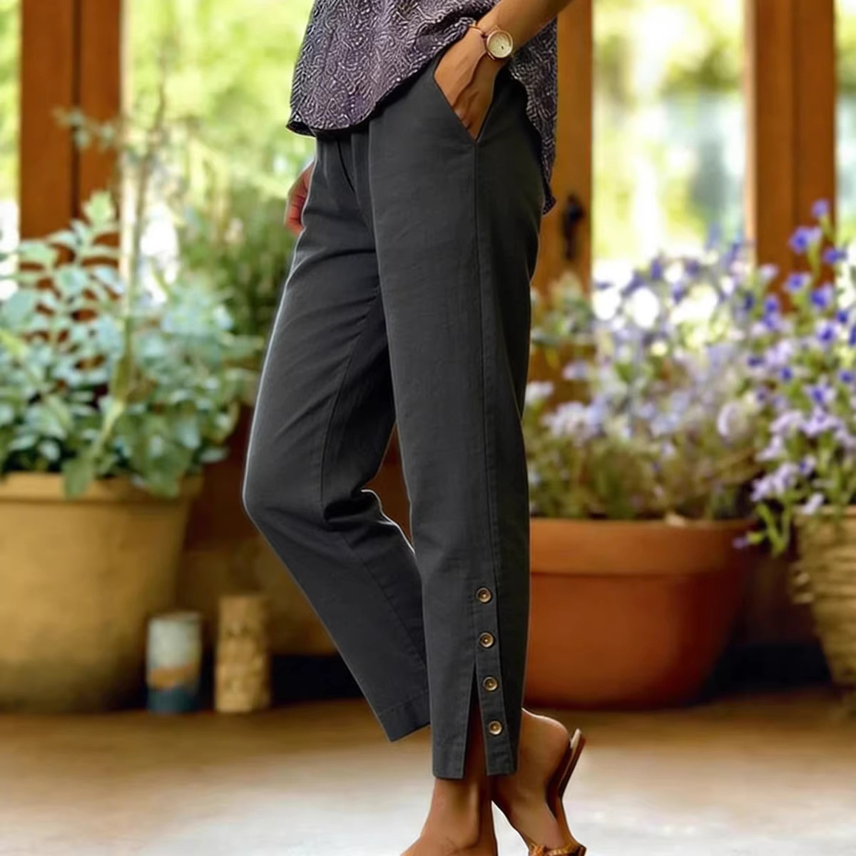Women's Cotton-Linen Straight-Leg Cropped Pants with Side Buttons